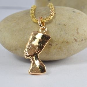 18KT Gold Filled Nefertiti Pendant,